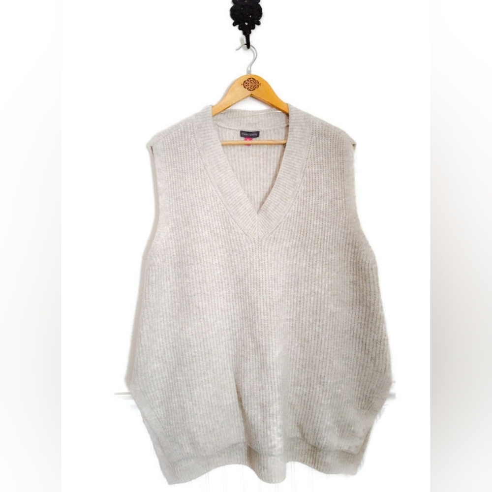 Vince Camito Knit Vest Box Cabincore Grandpacore Comfy Minimalist Size XL